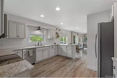 9272 S Crestmore Way, Highlands Ranch, CO 80126 - Photo 9