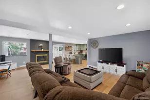 10579 W Warren Dr, Denver, CO 80227 - Photo 7