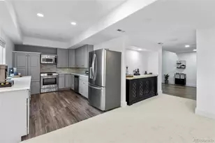 7963 S Valleyhead Way, Aurora, CO 80016 - Photo 35