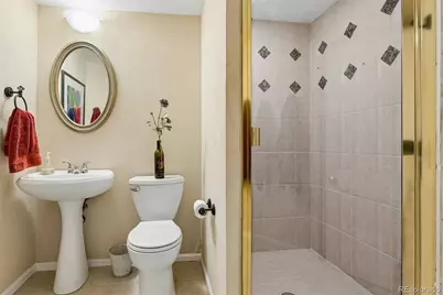 2446 S Vaughn Way #E, Aurora, CO 80014 - Photo 25