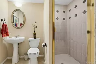 2446 S Vaughn Way, Aurora, CO 80014 - Photo 25