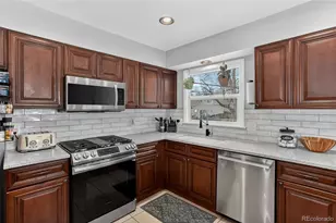 6245 Saulsbury St, Arvada, CO 80003 - Photo 9