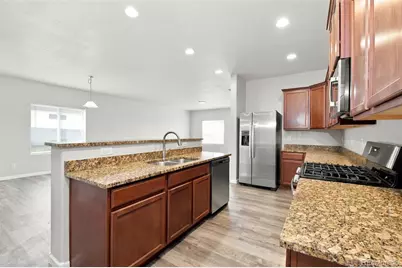 9548 Dahlia Lane, Thornton, CO 80229 - Photo 7