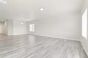 9548 Dahlia Ln, Thornton, CO 80229 - Photo 11