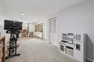 4153 S Syracuse St, Denver, CO 80237 - Photo 21