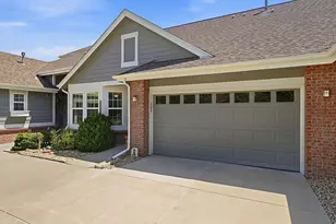 8176 S Winnipeg Ct, Aurora, CO 80016 - Photo 3