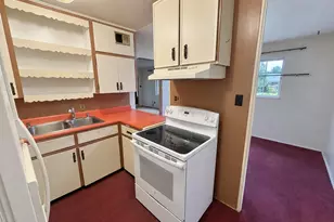 9211 Lillian Ln, Thornton, CO 80229 - Photo 7