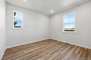 22706 E 47th Pl, Aurora, CO 80019 - Photo 7