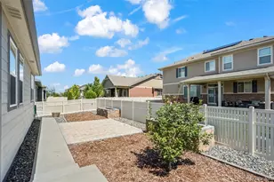 8902 Ferncrest St, Longmont, CO 80504 - Photo 17