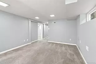 2045 N Emerson St, Denver, CO 80205 - Photo 37