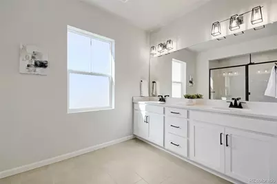 17801 Parkside Drive N, Commerce City, CO 80022 - Photo 23
