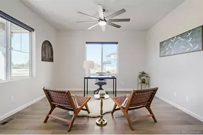 17801 Parkside Drive N, Commerce City, CO 80022 - Photo 5
