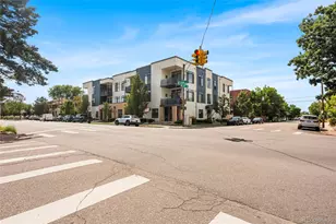 336 E 1st Ave, Denver, CO 80203 - Photo 17