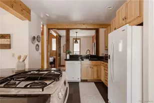 190 Circle Dr, Evergreen, CO 80439 - Photo 17