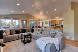 10197 Crest View Dr, Morrison, CO 80465 - Photo 11