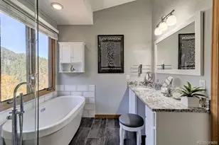 10197 Crest View Dr, Morrison, CO 80465 - Photo 25