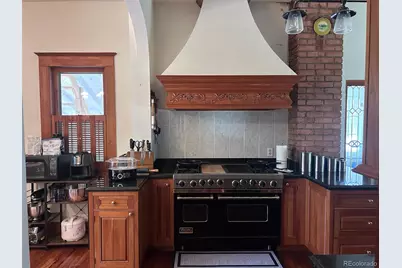 1102 3rd Avenue, Longmont, CO 80501 - Photo 9