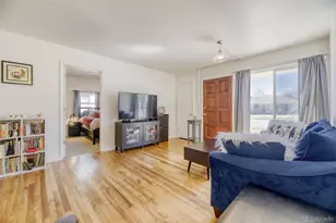 4745 S Logan St, Englewood, CO 80113 - Photo 3