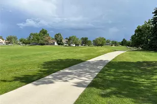 2437 S Victor St, Aurora, CO 80014 - Photo 31