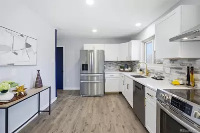 434 Racine Street, Aurora, CO 80011 - Photo 9