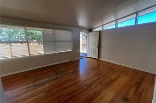 1932 Dallas St, Aurora, CO 80010 - Photo 3