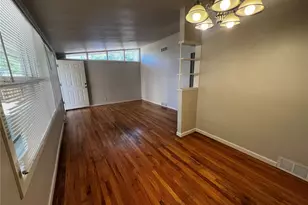 1932 Dallas St, Aurora, CO 80010 - Photo 5