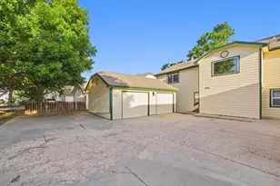 1048 Tierra Ln, Fort Collins, CO 80521 - Photo 15