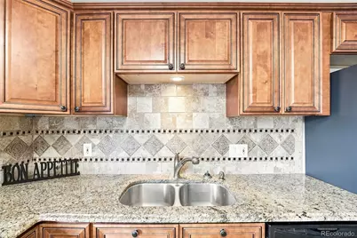 7183 S Syracuse Street, Centennial, CO 80112 - Photo 7