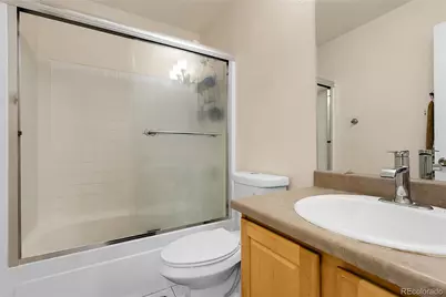 337 Ivory Circle, Aurora, CO 80011 - Photo 11