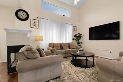 337 Ivory Circle, Aurora, CO 80011 - Photo 3