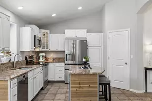 7740 Crystal Lake Ct, Littleton, CO 80125 - Photo 11