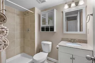 2793 E Nichols Cir, Littleton, CO 80122 - Photo 25