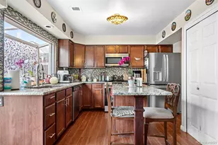 2925 S Vaughn Way, Aurora, CO 80014 - Photo 7