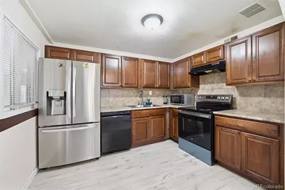 1281 Worchester Street, Aurora, CO 80011 - Photo 7