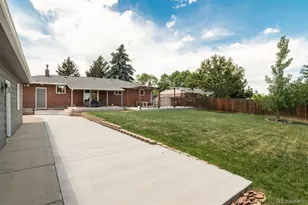7862 S Vine St, Centennial, CO 80122 - Photo 29