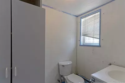 7240 E 72nd Place, Commerce City, CO 80022 - Photo 11