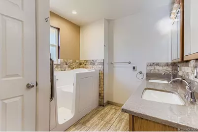 6801 S Gilpin Circle W, Centennial, CO 80122 - Photo 15