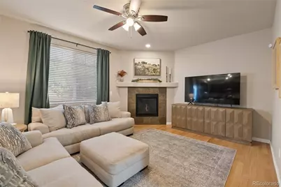 5563 S Elk Court, Aurora, CO 80016 - Photo 7