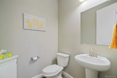 26421 E Moraine Place, Aurora, CO 80016 - Photo 21