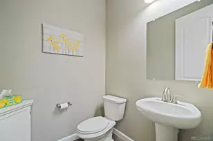 26421 E Moraine Pl, Aurora, CO 80016 - Photo 21