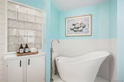 8095 E Lehigh Avenue, Denver, CO 80237 - Photo 11