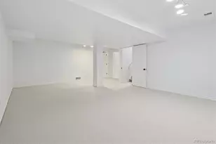 1655 S Syracuse St, Denver, CO 80231 - Photo 29