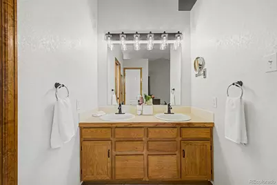 2137 Kay Street, Longmont, CO 80501 - Photo 15