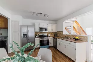 6877 S Dover Way, Littleton, CO 80128 - Photo 17