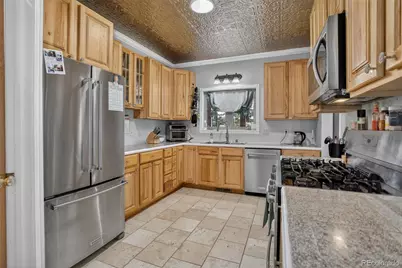 59956 E Commanche Way, Strasburg, CO 80136 - Photo 17