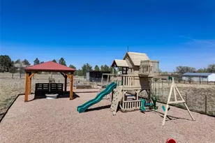59956 E Commanche Way, Strasburg, CO 80136 - Photo 49