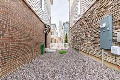 2359 S Tucson Street, Aurora, CO 80014 - Photo 39