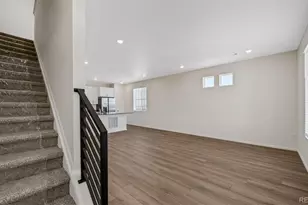 22401 E 46th Ave, Aurora, CO 80019 - Photo 13