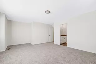 22401 E 46th Ave, Aurora, CO 80019 - Photo 15