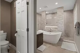 8233 W 62nd Pl, Arvada, CO 80004 - Photo 21